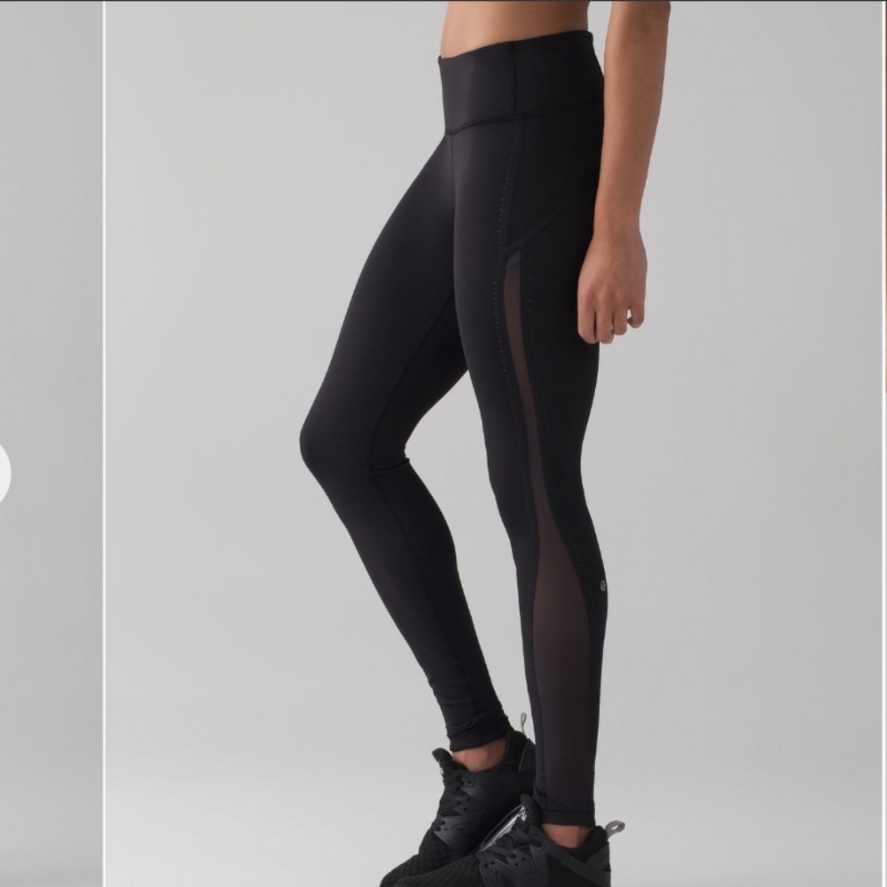 Lululemon Smooth Stride Tight